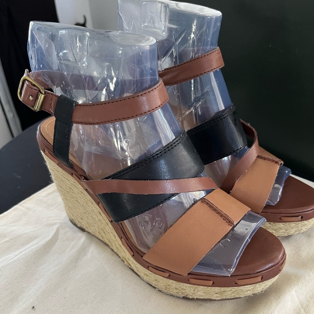 Victor Alfaro Wedge Espadrille sandals